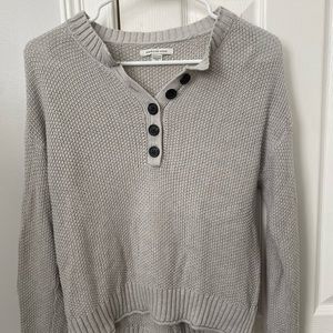 Light gray American eagle half button sweater